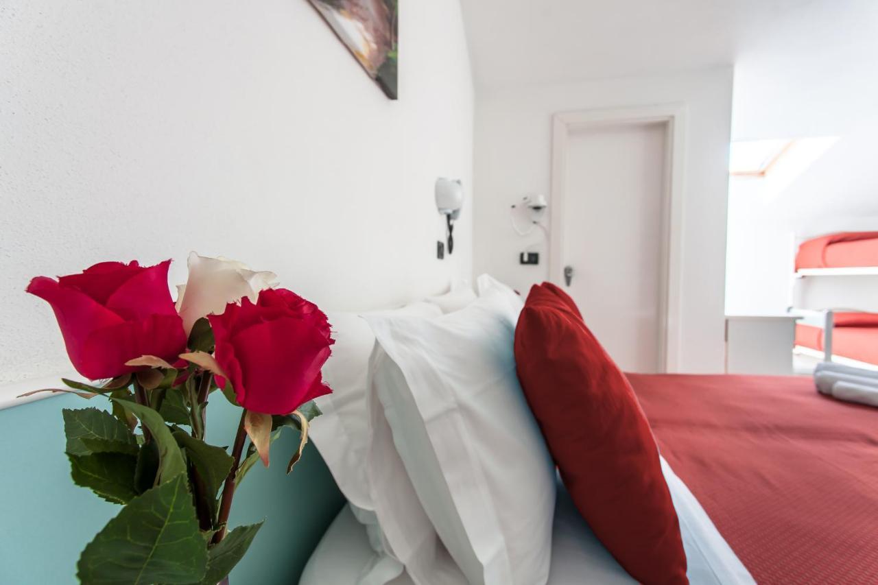 Hotel Giove Dipendenza Hotel Fiamma 체제나티코 외부 사진