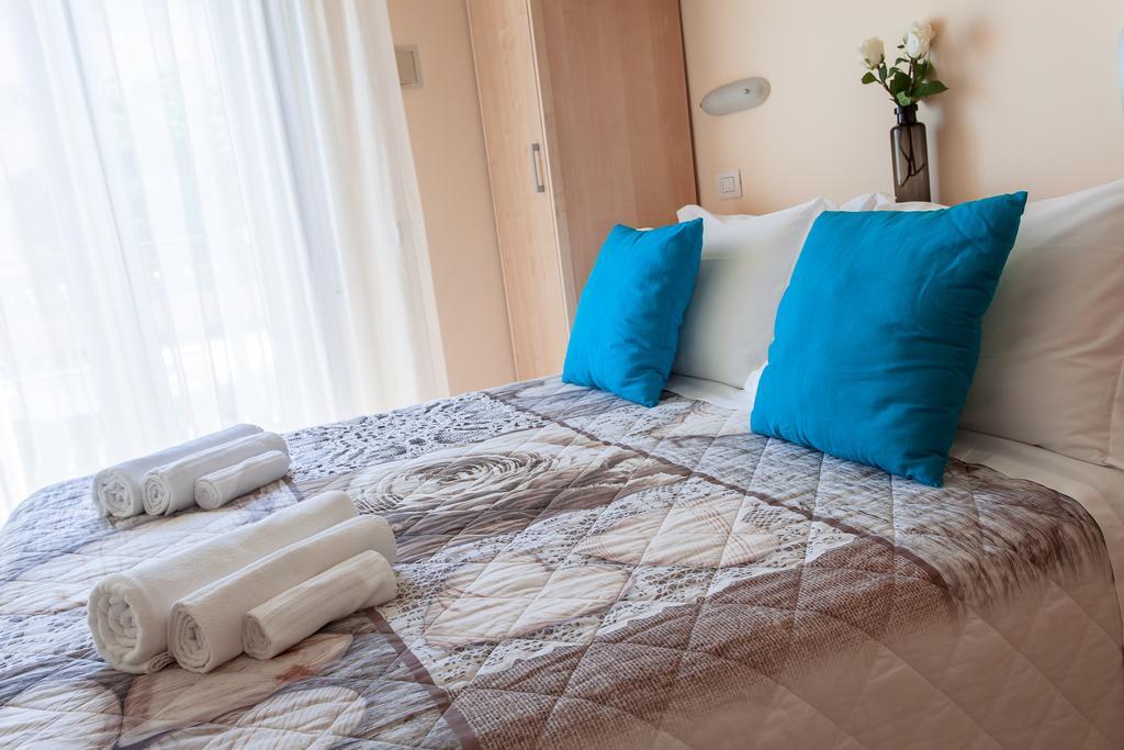 Hotel Giove Dipendenza Hotel Fiamma 체제나티코 외부 사진