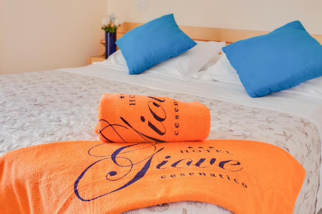 Hotel Giove Dipendenza Hotel Fiamma 체제나티코 외부 사진