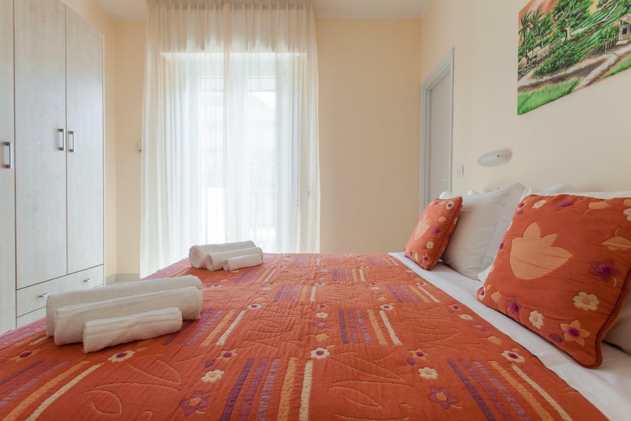 Hotel Giove Dipendenza Hotel Fiamma 체제나티코 외부 사진